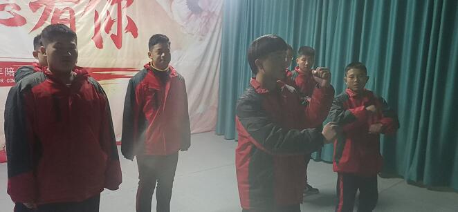 父母如何理智处理孩子早恋的问题？_www.hnlfjy.com.cn