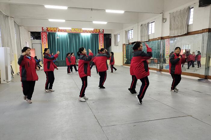 孩子到初中之后学习越来越不好是为什么？_www.hnlfjy.com.cn