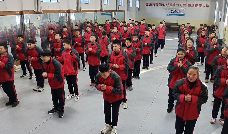 青春期的孩子们怎么和自己的室友相处？_www.hnlfjy.com.cn