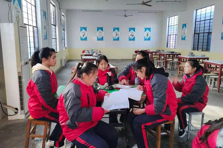 让青春期的孩子知法懂法不犯法_www.hnlfjy.com.cn