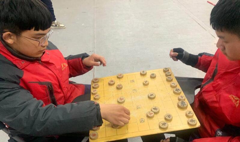 李锋心理教育中心兴趣拓展课程：象棋比赛_www.hnlfjy.com.cn