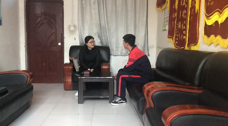 青少年该怎么向母亲道歉呢？_www.hnlfjy.com.cn