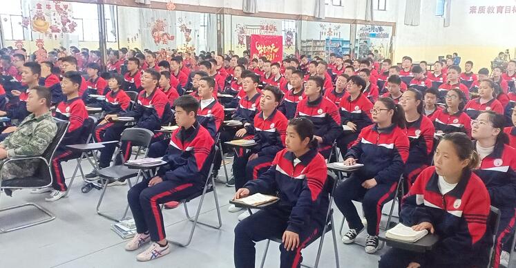 孩子厌学、逃学，父母该怎么教育呢？