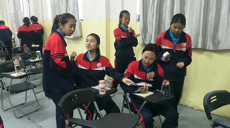 怎么让青春期的孩子学会自律？_www.hnlfjy.com.cn