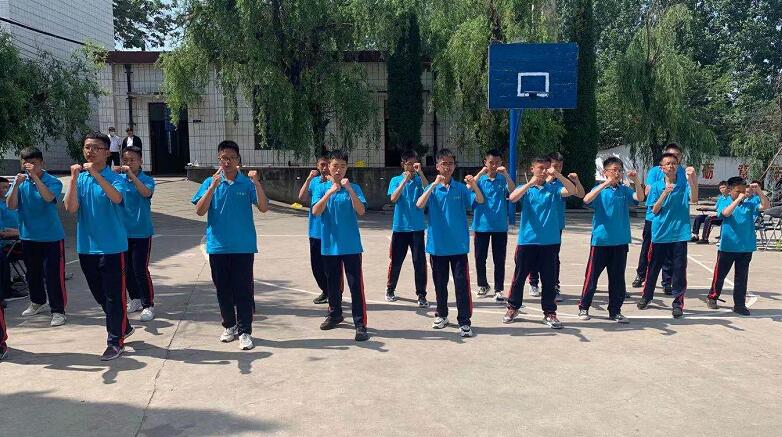 作为父母应当如何教会孩子珍惜生命，敬畏生命？_www.hnlfjy.com.cn