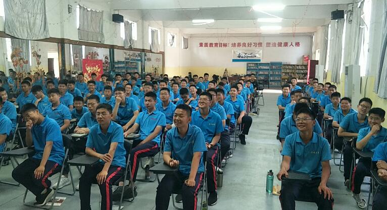 精选借鉴！父亲写给青春期孩子的一封家书！_www.hnlfjy.com.cn