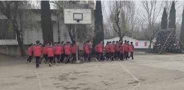 在李锋教育学校待过的学生变成什么样了？
