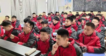 如何向青春期的孩子讨论私密的问题呢？