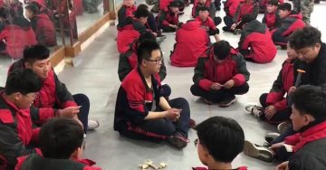 青少年教育学校对孩子的成长有用吗？