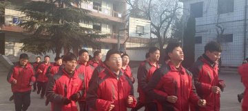 青春期的孩子解除沉迷网络的方法