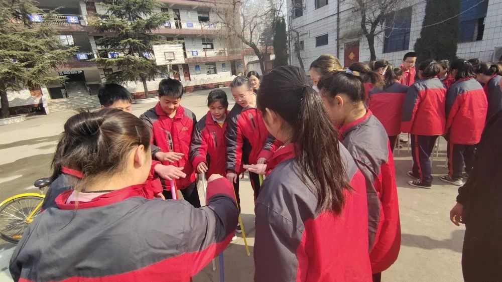 2021年李锋心理教育中心春节七天乐之不倒森林_www.hnlfjy.com.cn