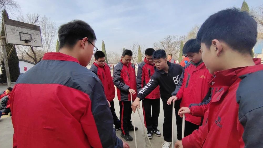 2021年李锋心理教育中心春节七天乐之不倒森林_www.hnlfjy.com.cn