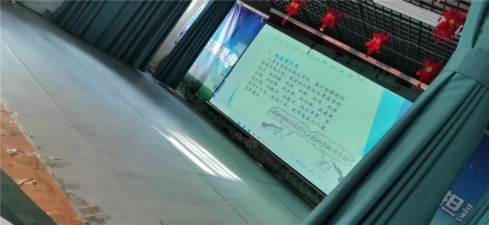 孩子虚荣心强父母应该怎么教育_www.hnlfjy.com.cn