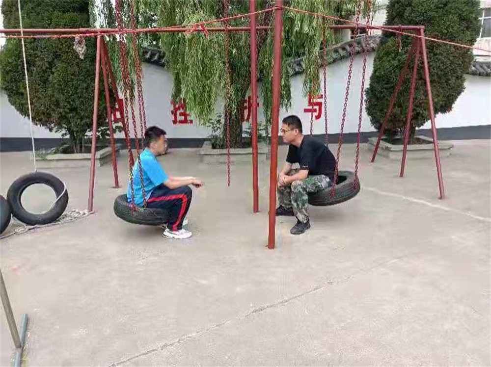 孩子骄傲自满时父母如何为孩子树立正确的榜样_www.hnlfjy.com.cn