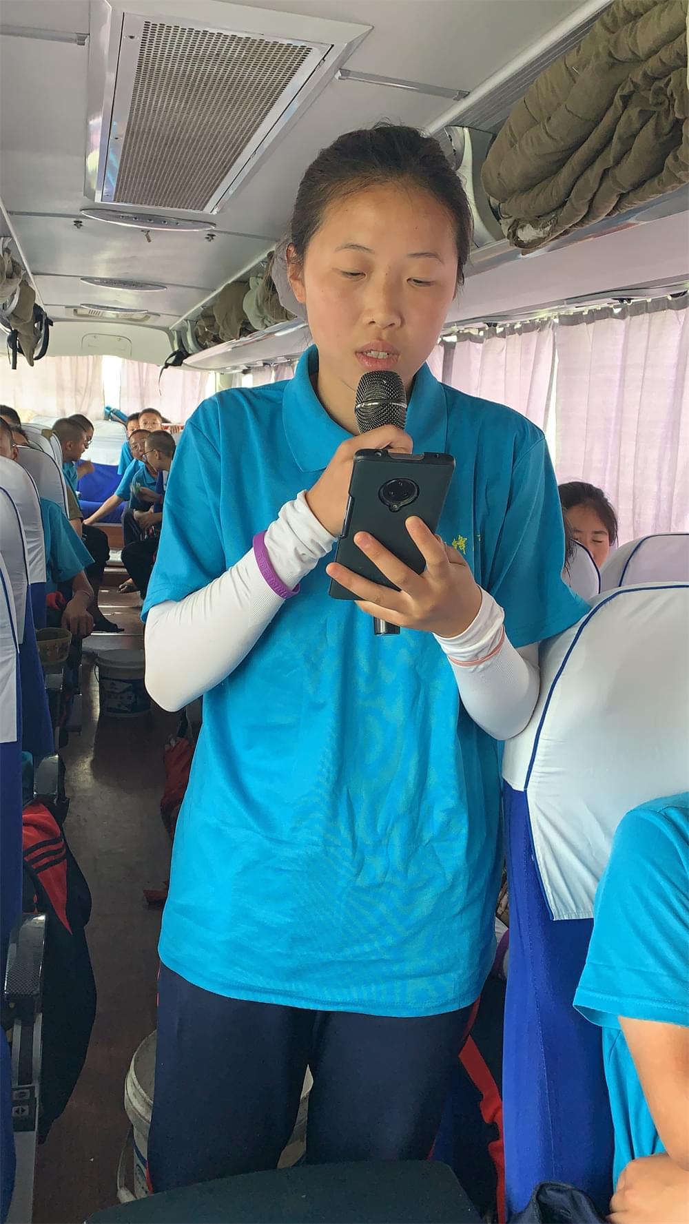 2021年李锋青少年教育成长不烦恼之暑期夏令营开营仪式_www.hnlfjy.com.cn