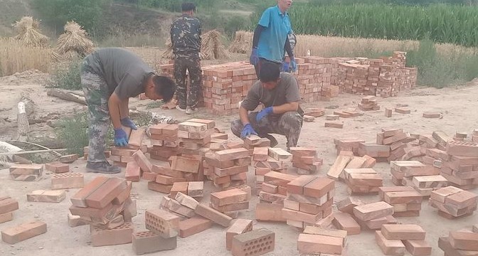2021年李锋青少年教育夏令营第三期第6天：懂得感谢给你困境的人_www.hnlfjy.com.cn