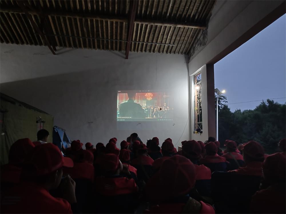 2021年李锋教育暑期夏令营第二期第二天：我们都是修路人_www.hnlfjy.com.cn