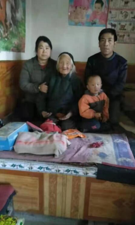 李浩 六口单亲之家 年入不足8000元_www.hnlfjy.com.cn