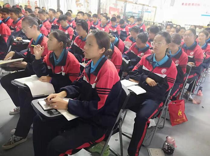 青少年教育学校教你怎样培养孩子好的习惯_www.hnlfjy.com.cn