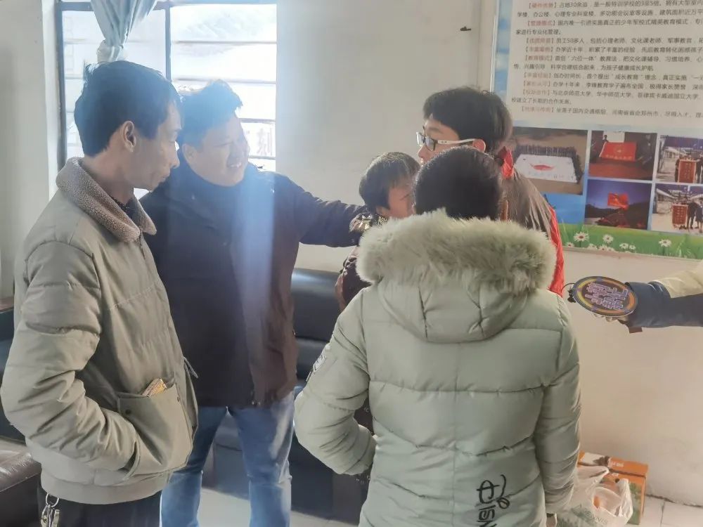 河南电视台联合李锋教育挽救的网瘾少年之逆袭_www.hnlfjy.com.cn
