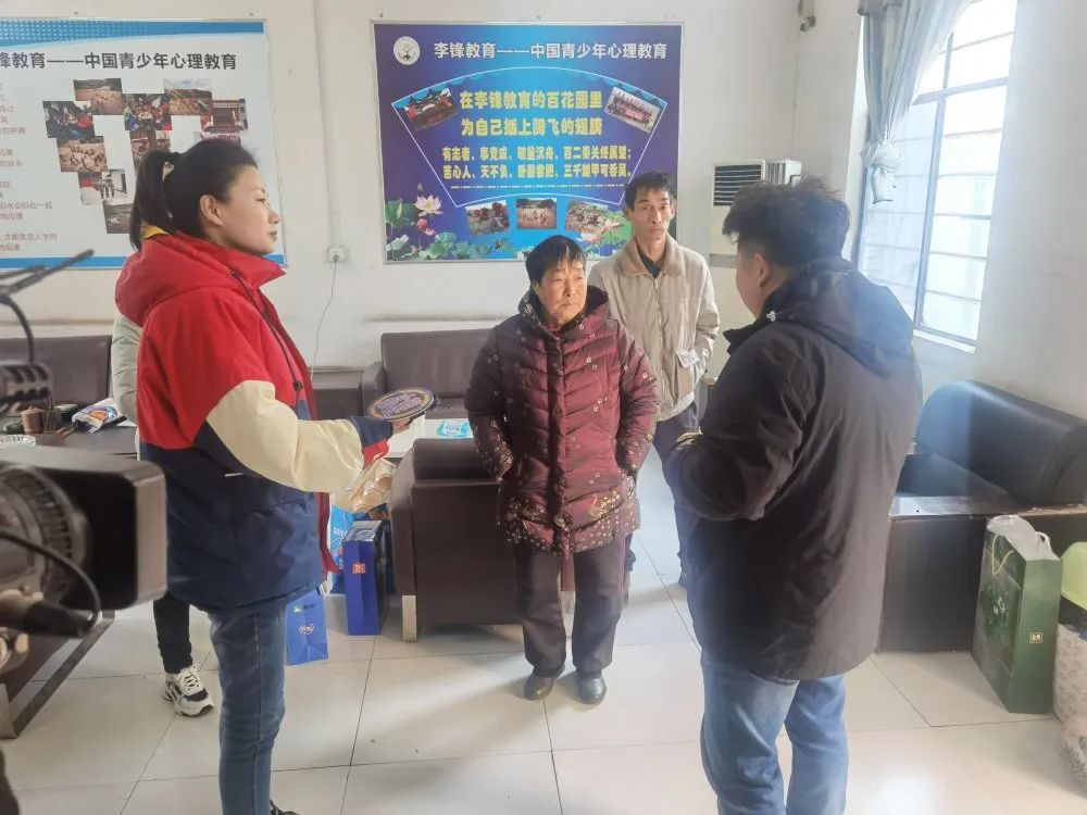 河南电视台联合李锋教育挽救的网瘾少年之逆袭_www.hnlfjy.com.cn