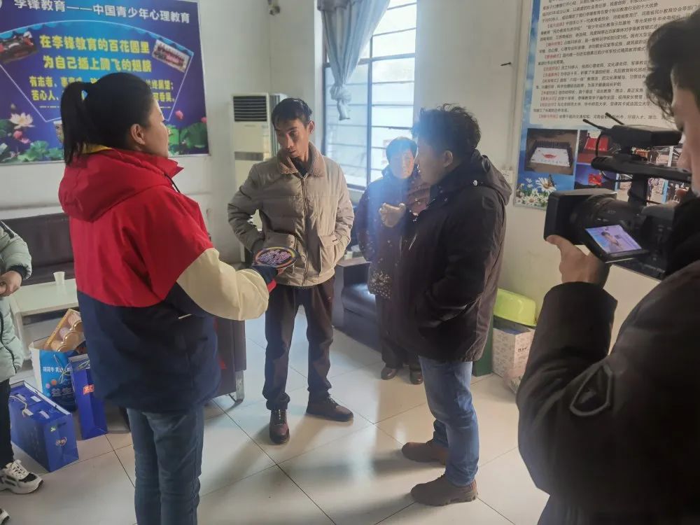 河南电视台联合李锋教育挽救的网瘾少年之逆袭_www.hnlfjy.com.cn
