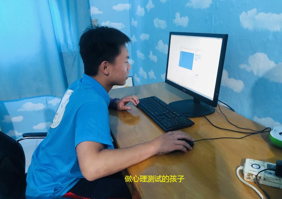 孩子开始顶嘴了，作为父母的你受得了吗？_www.hnlfjy.com.cn