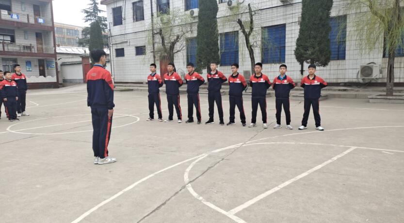 致家长：教育孩子，请先控制好自己的情绪！_www.hnlfjy.com.cn