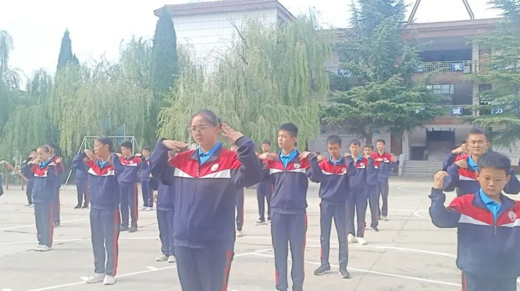 李锋教育2022年7月第1周特色课程：锻炼孩子适应变化 才能更好的成长_www.hnlfjy.com.cn
