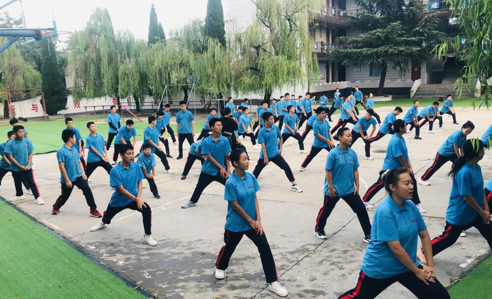 努力学习了，成绩却不见提升，孩子，别让假努力毁了你！_www.hnlfjy.com.cn