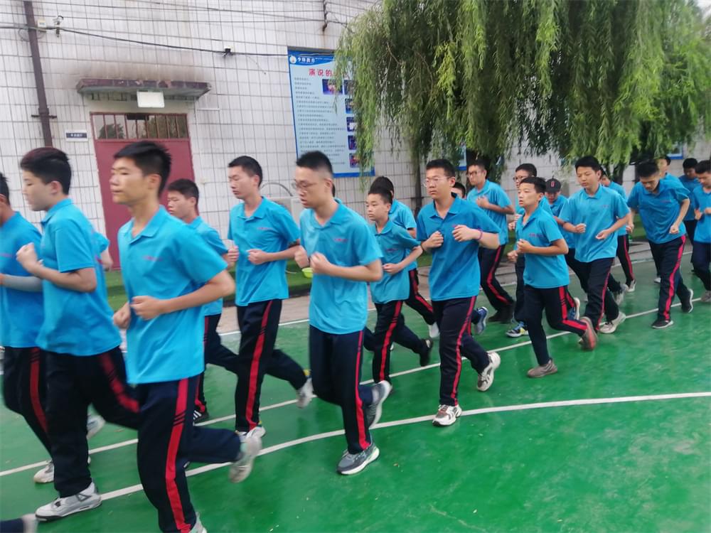 孩子们都怎么了， 厌学、厌世，仅仅是孩子的问题吗？_www.hnlfjy.com.cn