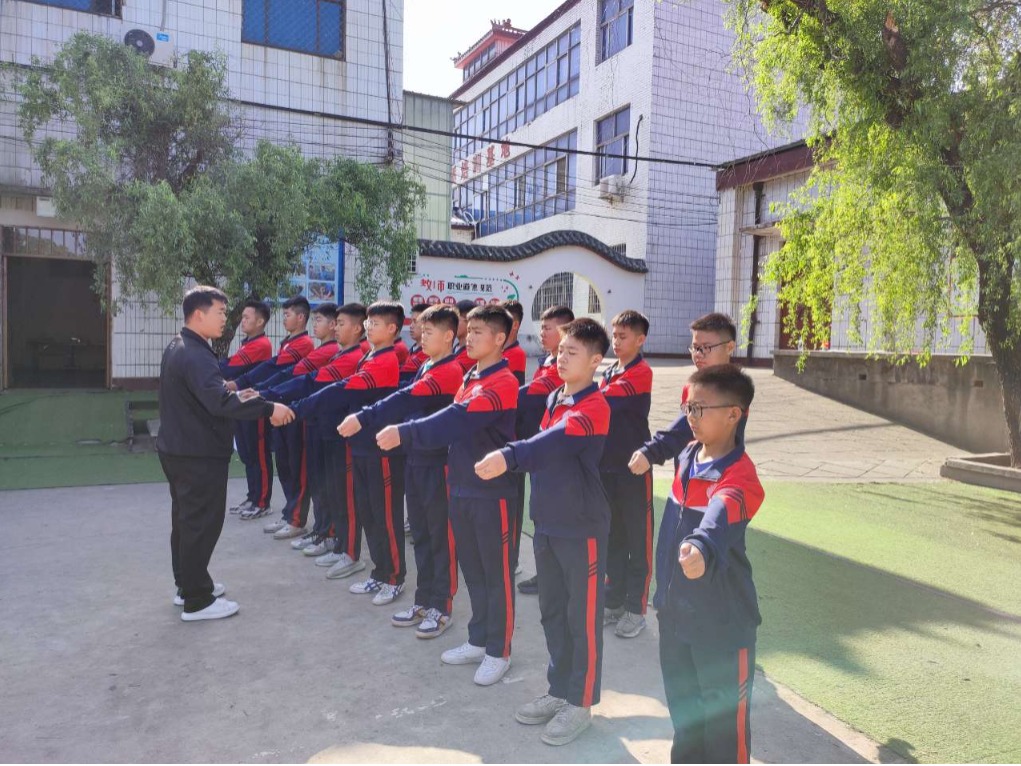  当忍不住对孩子发火后，莫要冷处理，重建亲子关系看这里！_www.hnlfjy.com.cn