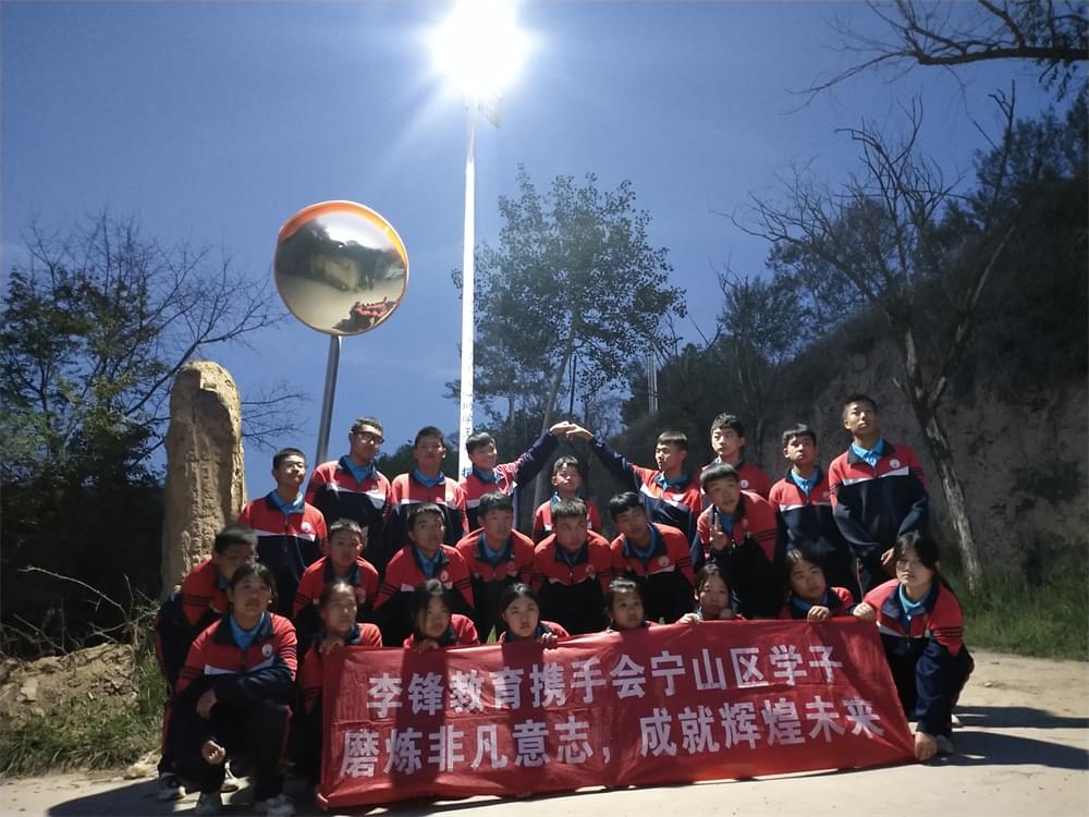 13岁女孩谈上学而头疼呕吐，从抑郁走向自杀，谁为此买单！_www.hnlfjy.com.cn