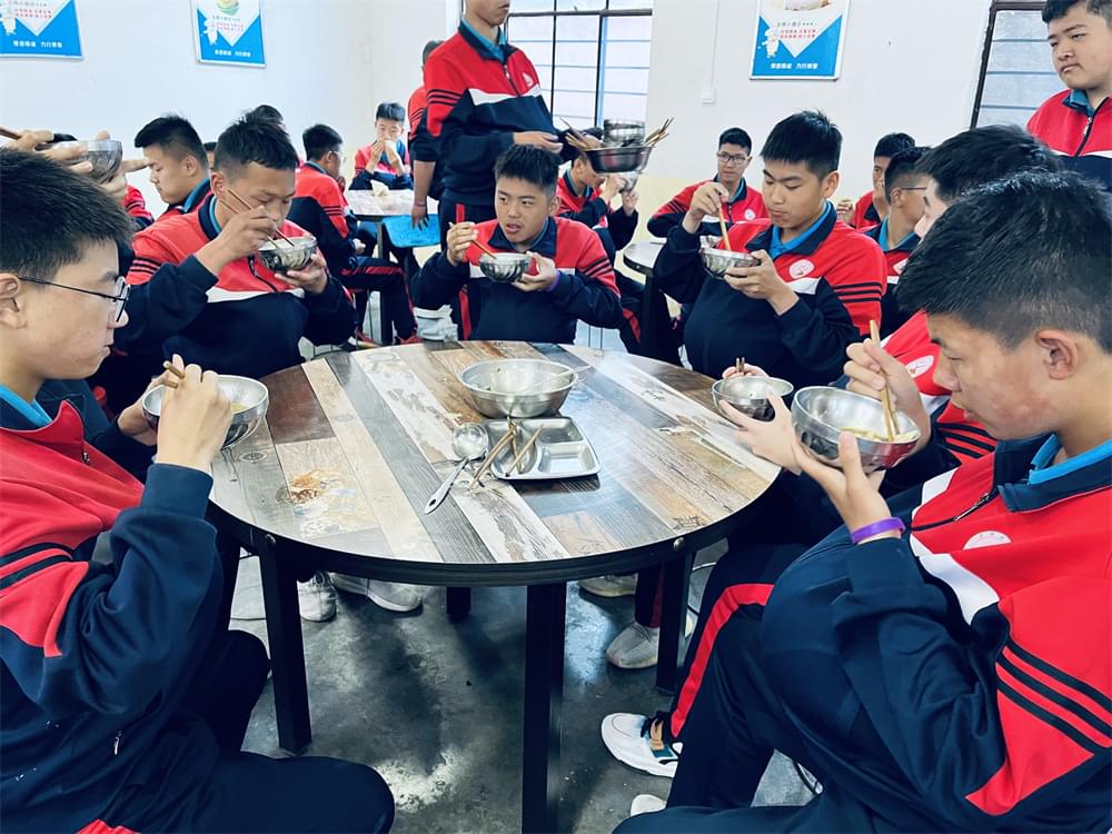 母亲节，让孩子感恩懂恩请补上这堂课_www.hnlfjy.com.cn