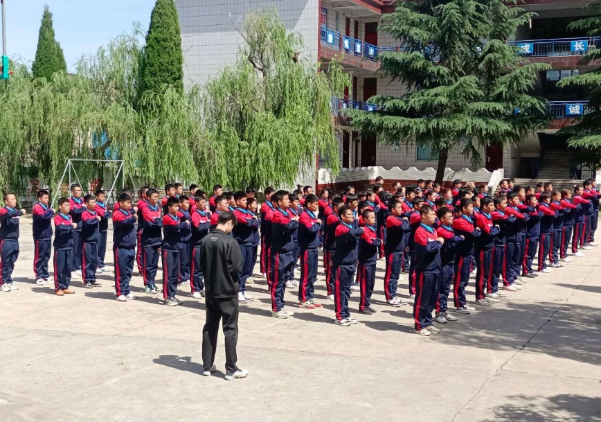 致家长： 教育的意义在于唤醒，而非塑造！_www.hnlfjy.com.cn