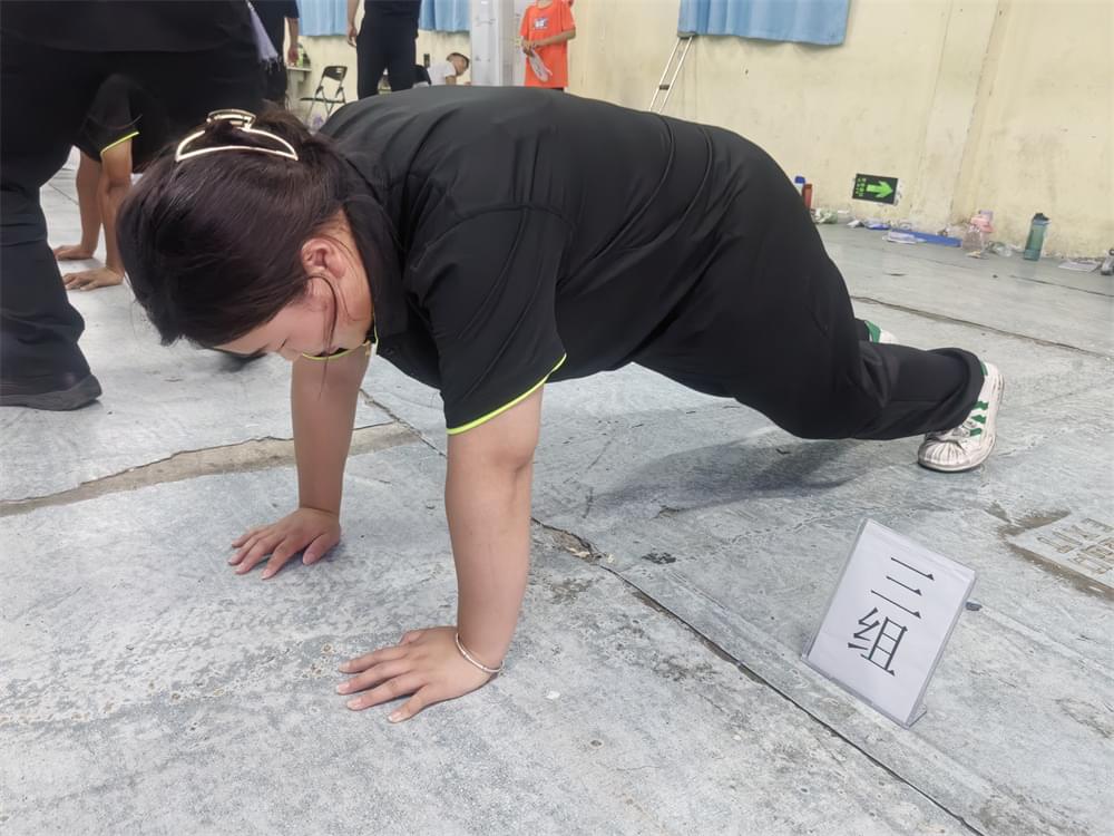 李锋教育突破课程《鹰王重生》：两天两夜助力孩子完美蜕变 让娃远离游戏改陋习_www.hnlfjy.com.cn