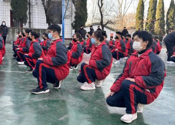 东台市叛逆孩子军事化管教学校，让孩子重新找回自我