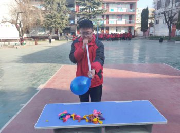 邳州青少年叛逆期不再迷茫：李锋特训教育引领孩子迈向成熟，成就美好未来