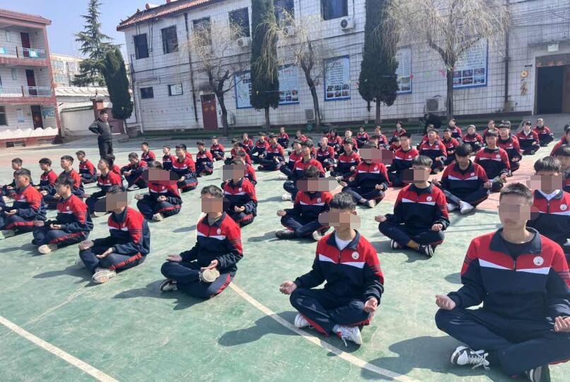 新沂市军事化学校助力少年成长：一次由内而外的蜕变_www.hnlfjy.com.cn