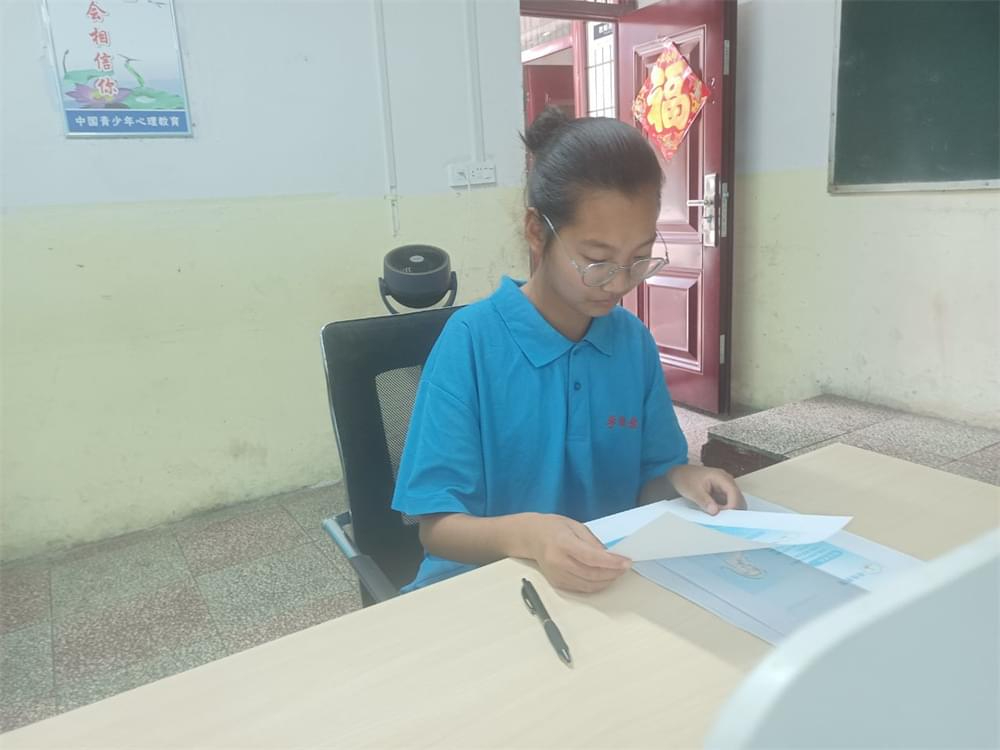 李锋教育学习赋能专项火箭班：点亮学子未来，重塑学习自信之光！_www.hnlfjy.com.cn
