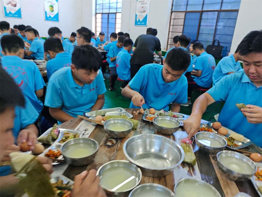 快乐端午，李锋教育共赏文化盛宴，助力少年扬帆起航_www.hnlfjy.com.cn