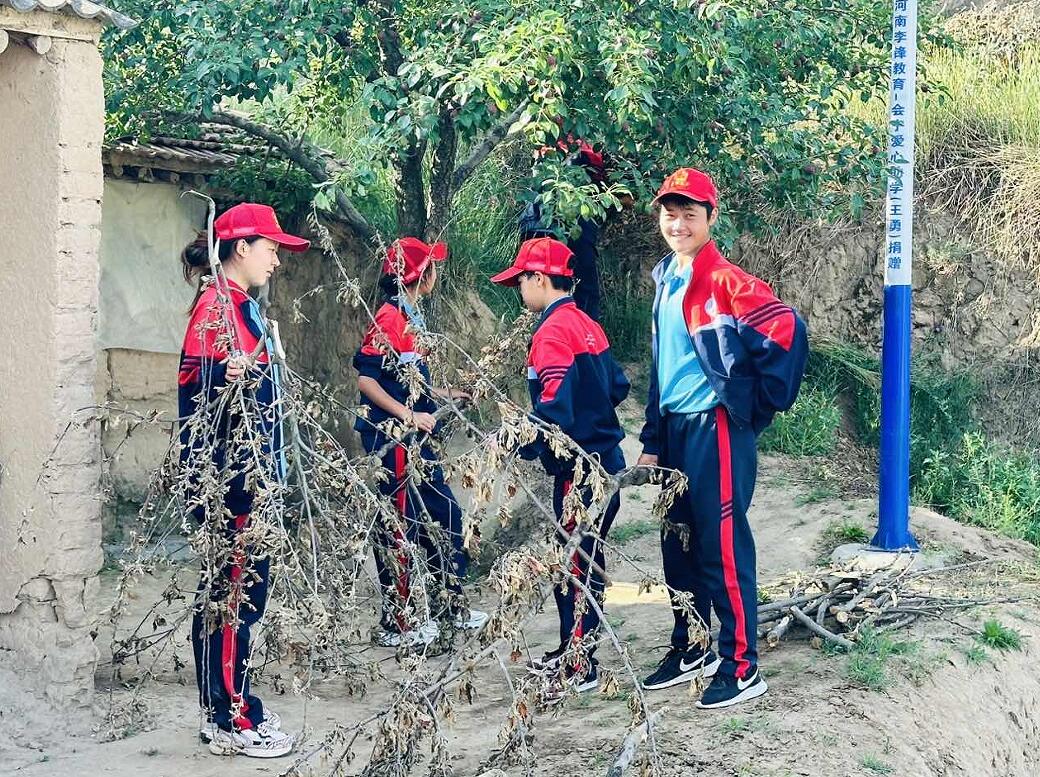 李锋教育夏令营温情纪实：第八日蜕变之旅，家的味道如何铸就孩子心灵的港湾？_www.hnlfjy.com.cn