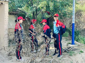 李锋教育夏令营温情纪实：第八日蜕变之旅，家的味道如何铸就孩子心灵的港湾
