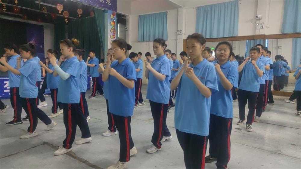 开学了，孩子不上学怎么办，解锁孩子成长新动力！_www.hnlfjy.com.cn