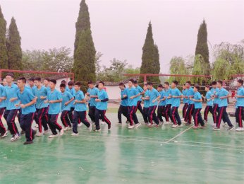 【家教新视角】从“司令”到“参谋”：解锁“早恋”迷雾，智慧引导孩子的成