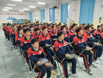 【李锋教育】家校共育，轻松应对学习压力，携手孩子迈向成功