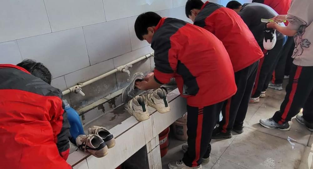家务小能手养成记：让孩子在劳动中成长，共创温馨家园_www.hnlfjy.com.cn