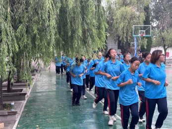 ‌如何培养孩子的作业自觉性：家长要学会“忍”