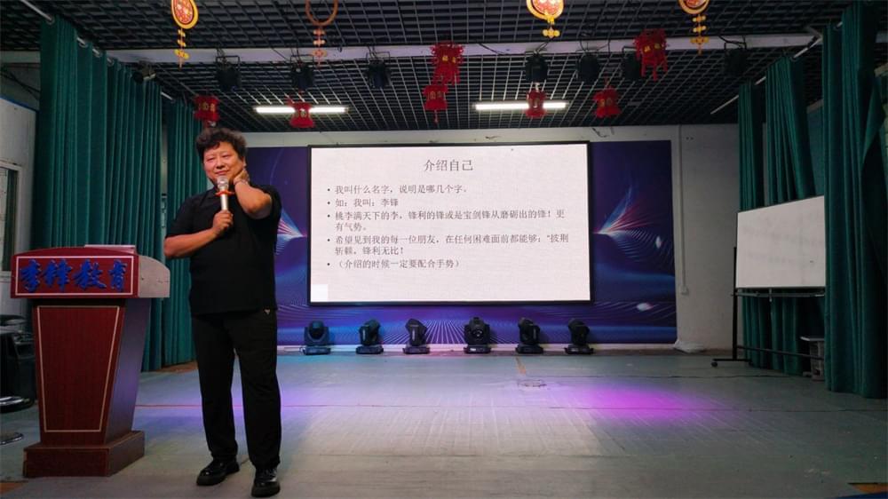叛逆孩子封闭式学校经历：是蜕变还是另一种束缚？_www.hnlfjy.com.cn