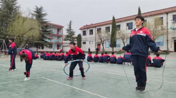 管得越多，孩子越叛逆？揭秘过度管教的恶果！